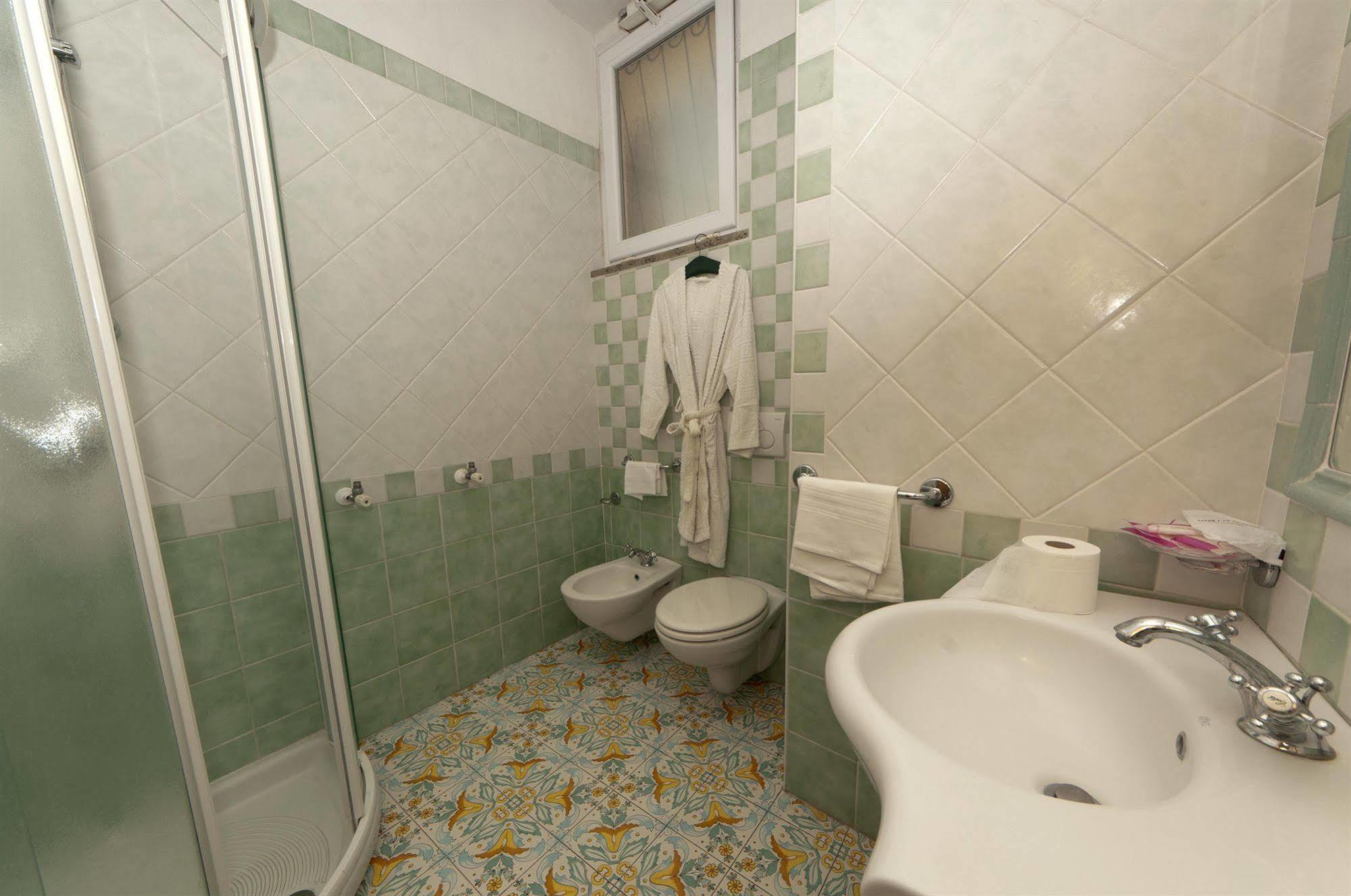 Franca 3* Forio di Ischia
