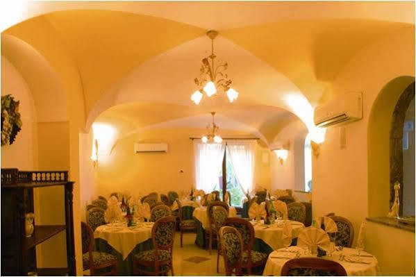 Franca Forio di Ischia